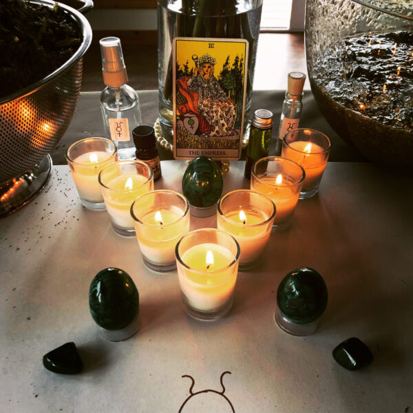 Empress Altar, Centerpiece Empress Altar, Centerpiece