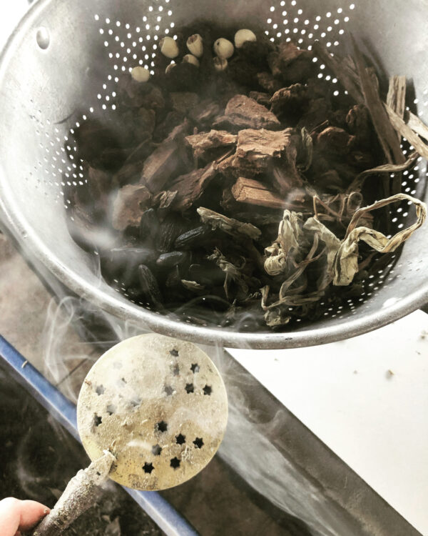 Empress Powder, Incense, Honey Empress Powder, Incense, Honey