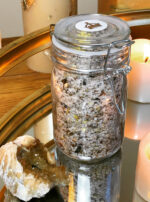 Luminous Crown Bath Salts Main