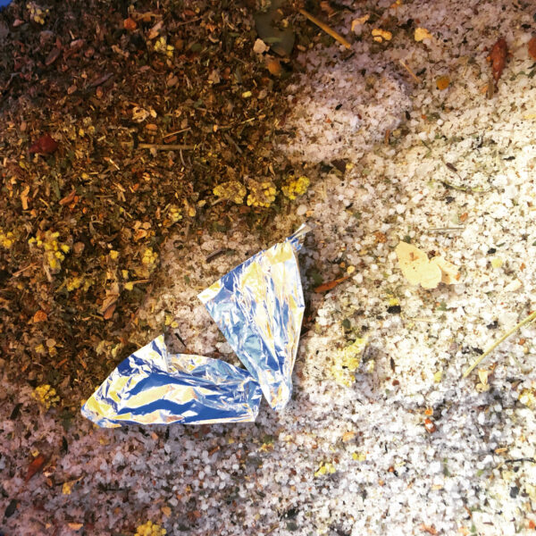 Luminous Crown Bath Salts Luminous Crown Bath Salts