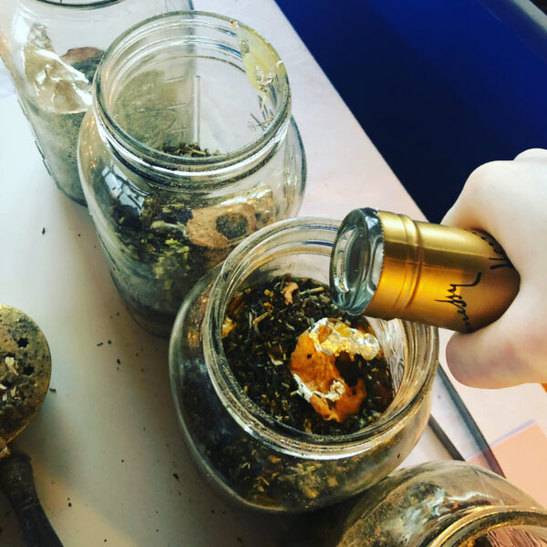 Luminous Crown Tincture Pouring Gallery Luminous Crown Tincture Pouring Gallery