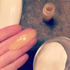 Pearl Polish + Honey Beautifying Mask Duo