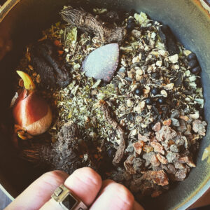 Saturn in Capricorn Powder