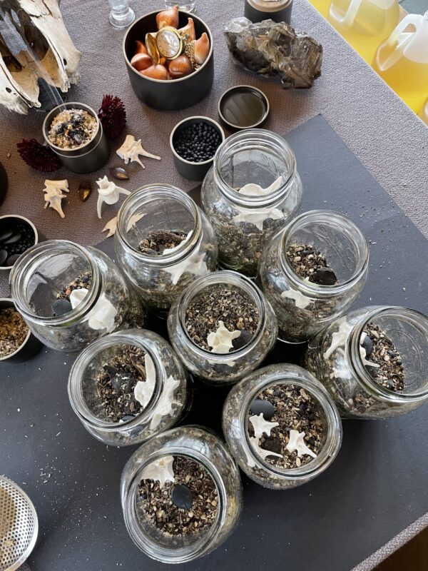 Saturn in Capricorn Oil Saturn in Capricorn Oil