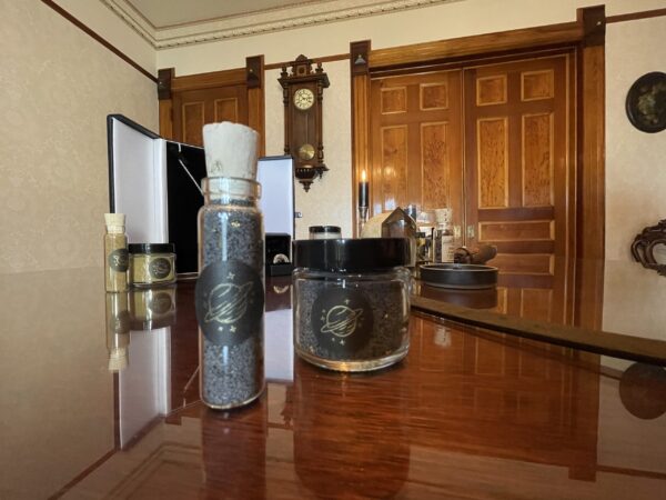 Saturn in Capricorn ritual salt powder Saturn in Capricorn ritual salt powder