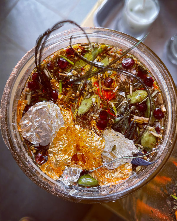 Quicksilver Tongue oils making Quicksilver Tongue oils making