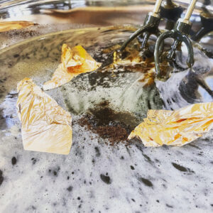 The Aerial Queen's Beautifying Rose Gold + Honey Mask