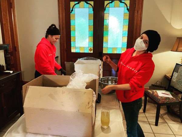 EF0D4F9A-458D-4427-B5F2-156A10E8EB0E