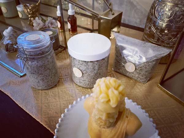 F40BDF0C-00E1-4A03-B738-62D153EC041D F40BDF0C-00E1-4A03-B738-62D153EC041D