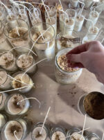 Thema-Mundi-Jupiter-Candles-Hand-2