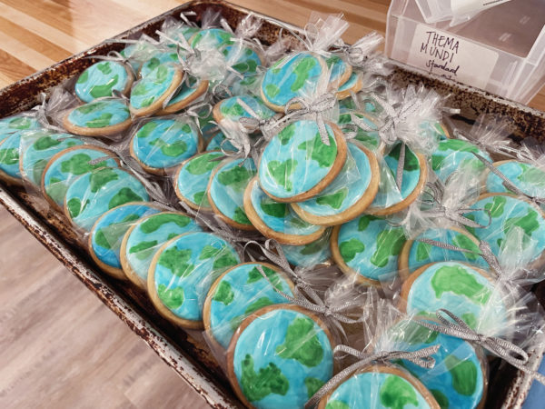 Thema Mundi Tray of Cookies Thema Mundi Tray of Cookies