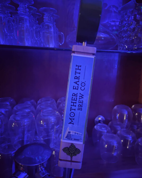 8BA0BDB2-E284-4414-86D5-28CC50AE050B 8BA0BDB2-E284-4414-86D5-28CC50AE050B