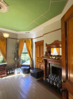 Spica Emerald Parlow Room Horizontal