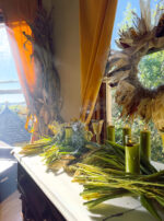 Spica Smoke Main Altar Vertical